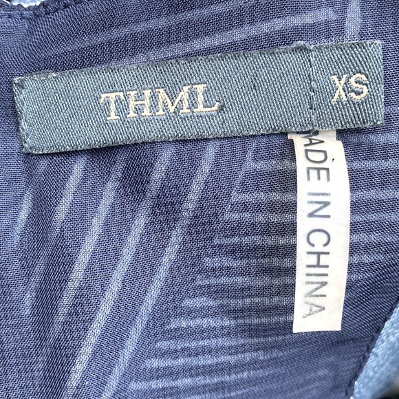 NWOT THML Sleeveless Geometric Navy & White Crepe Mini Dress. - Picture 4 of 5